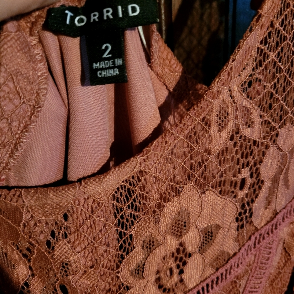 Size 2 torrid sleeveless pale pink dress